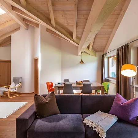 Apartment Stifter Lutago